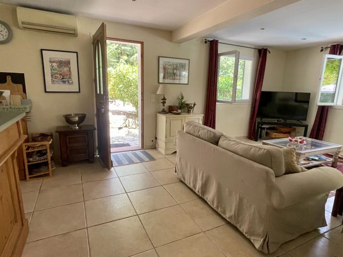 Image No.13-4 Bed House for sale