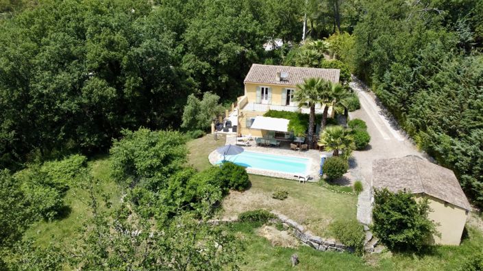 Image No.2-4 Bed House for sale