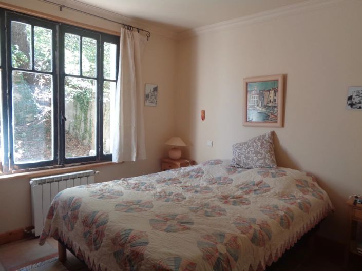 Image No.12-7 Bed House for sale