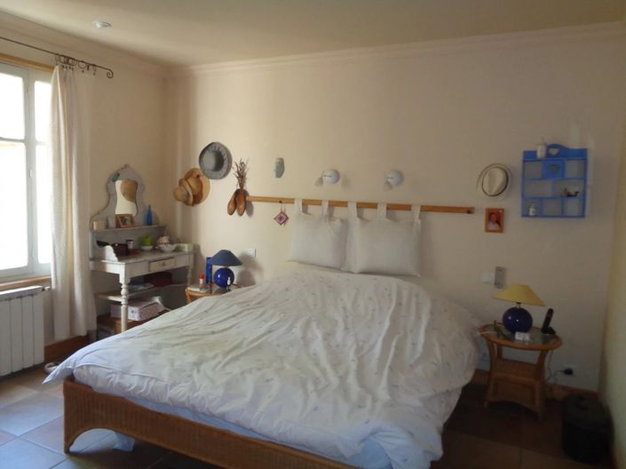 Image No.13-7 Bed House for sale