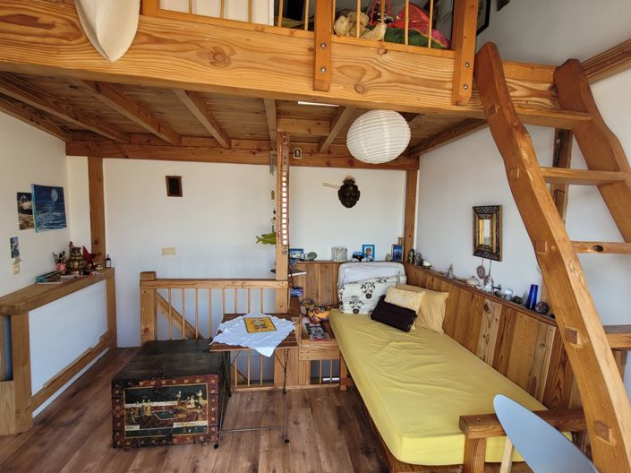 Image No.13-2 Bed House for sale