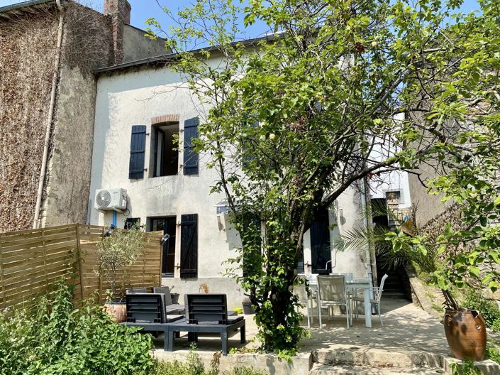 Image No.1-3 Bed House for sale