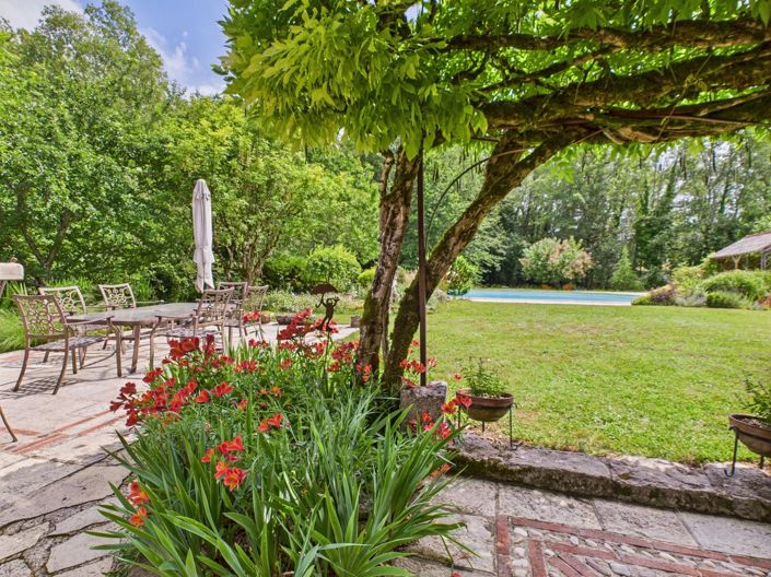 Image No.14-4 Bed House for sale