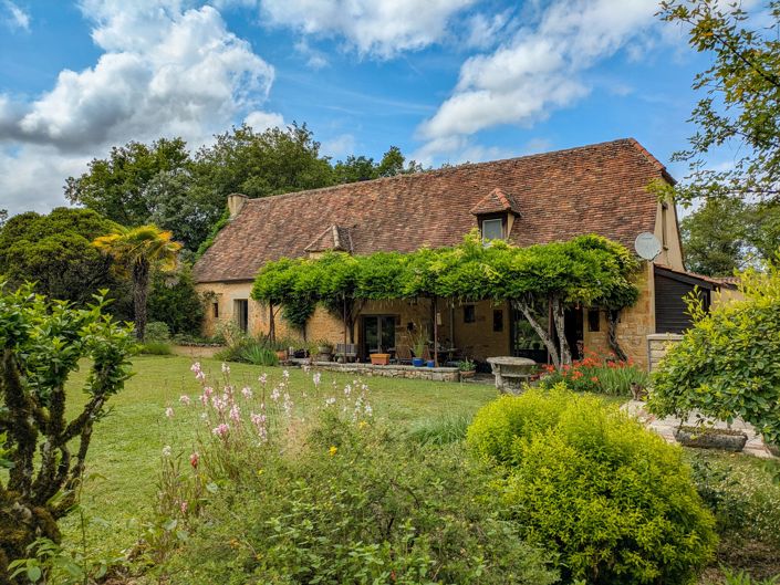 Image No.15-4 Bed House for sale