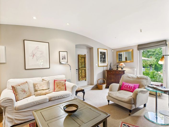 Image No.5-4 Bed House for sale