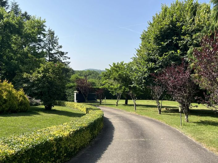 Image No.14-4 Bed House for sale