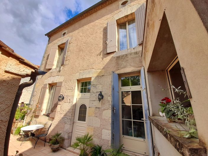 Image No.1-4 Bed Village House for sale