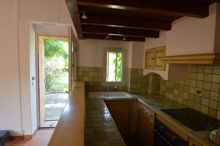 Image No.7-2 Bed Property for sale