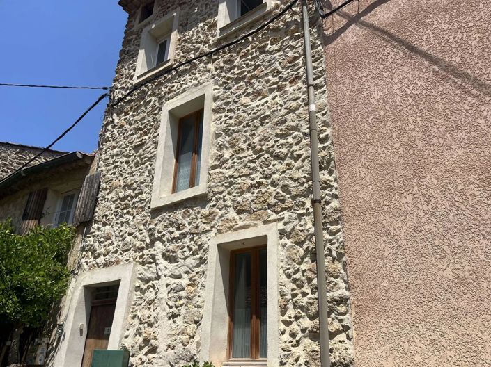 Image No.1-3 Bed House for sale