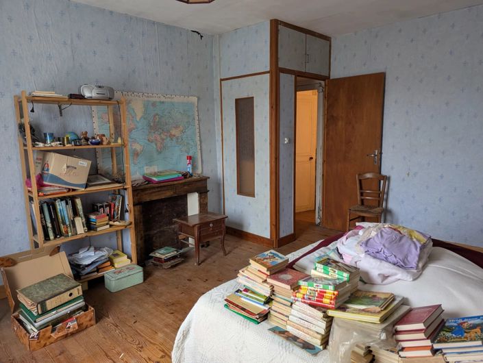 Image No.11-3 Bed House for sale