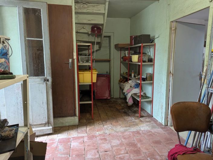 Image No.8-3 Bed House for sale