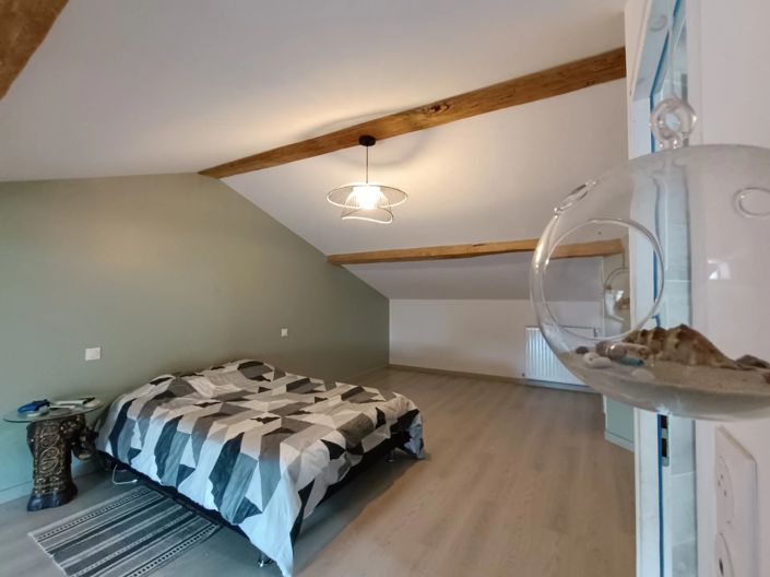 Image No.5-7 Bed House for sale