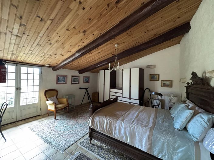 Image No.12-3 Bed House for sale