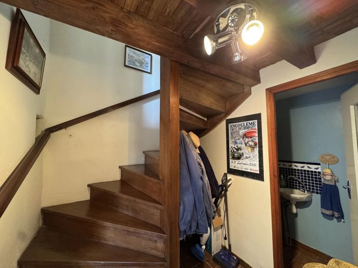 Image No.6-3 Bed House for sale