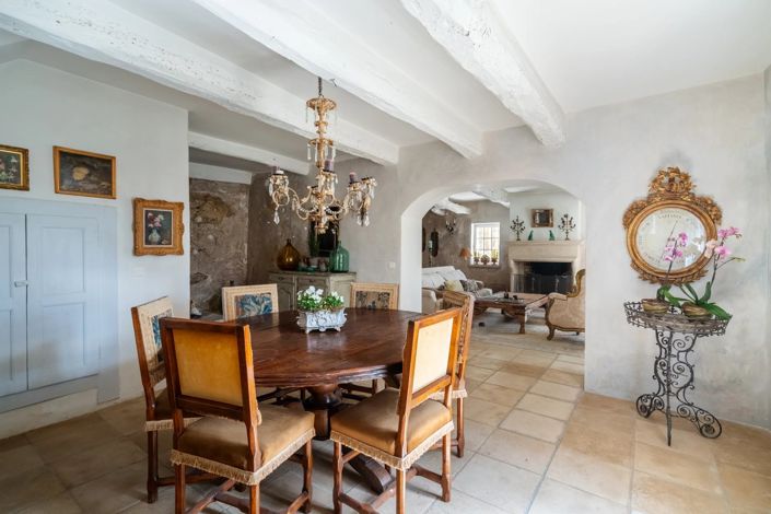 Image No.7-4 Bed House for sale