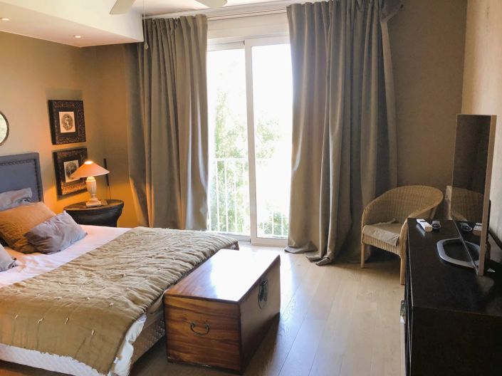 Image No.10-4 Bed House for sale