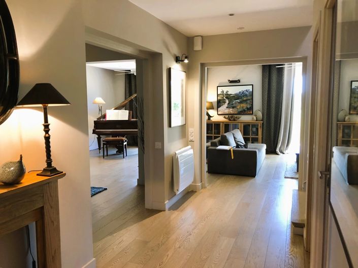 Image No.3-4 Bed House for sale