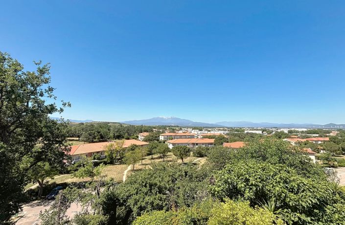 Image No.7-4 Bed House for sale