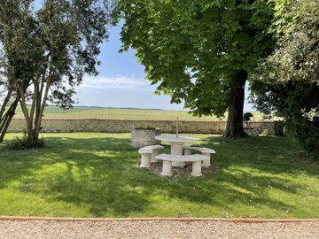 fe2b4b25d84135f024543817dd574463a7296c8154192