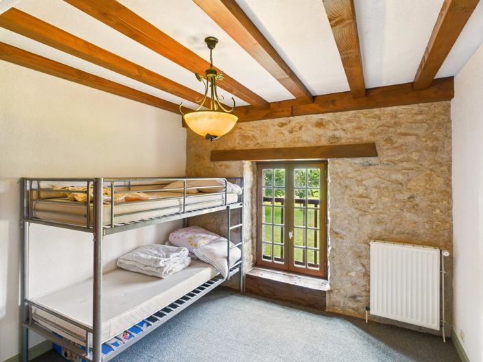 Image No.12-6 Bed House for sale