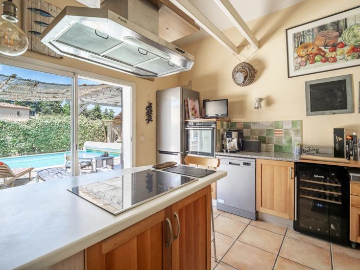 Image No.4-4 Bed House for sale