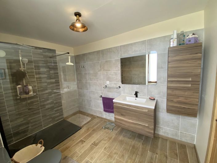 Image No.11-4 Bed House for sale