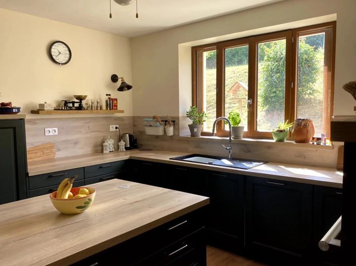 Image No.4-4 Bed House for sale