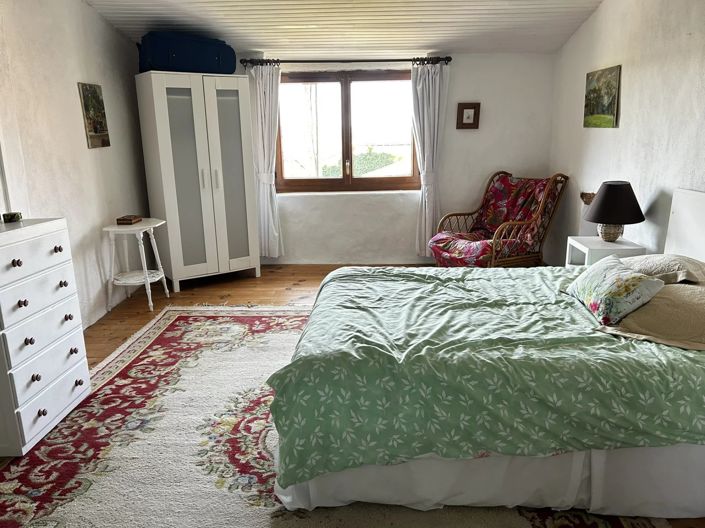 Image No.8-4 Bed Village House for sale