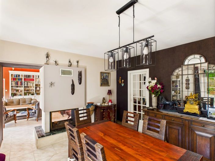 Image No.4-5 Bed House for sale