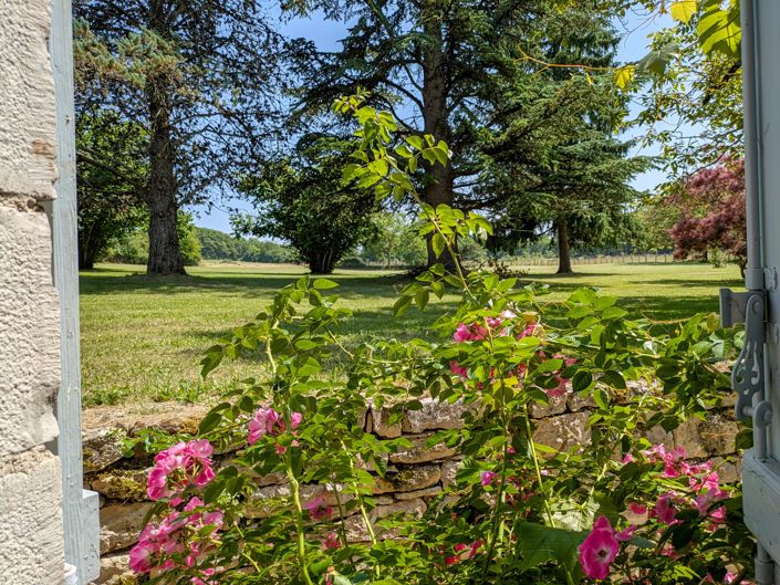 Image No.10-3 Bed House for sale