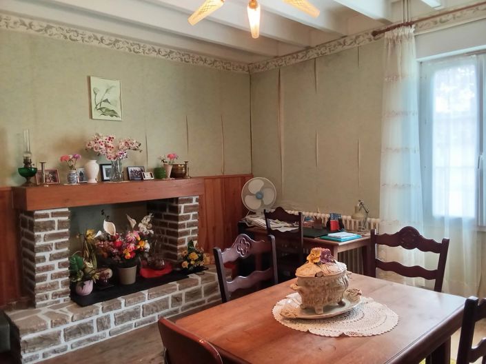 Image No.3-3 Bed House for sale