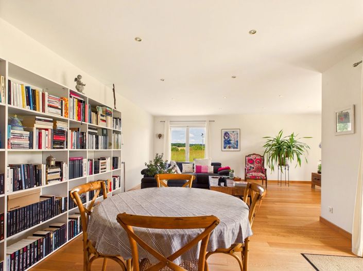 Image No.4-4 Bed House for sale