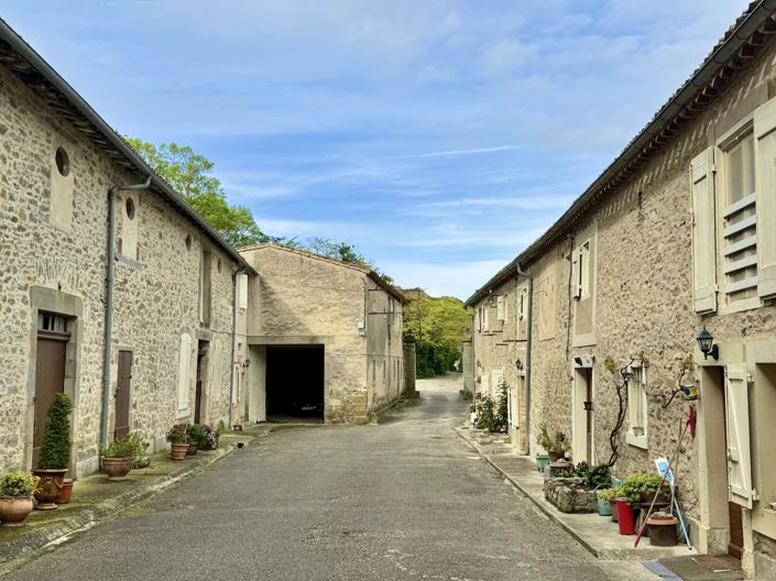 Image No.5-14 Bed House for sale