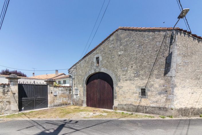 Image No.13-3 Bed House for sale