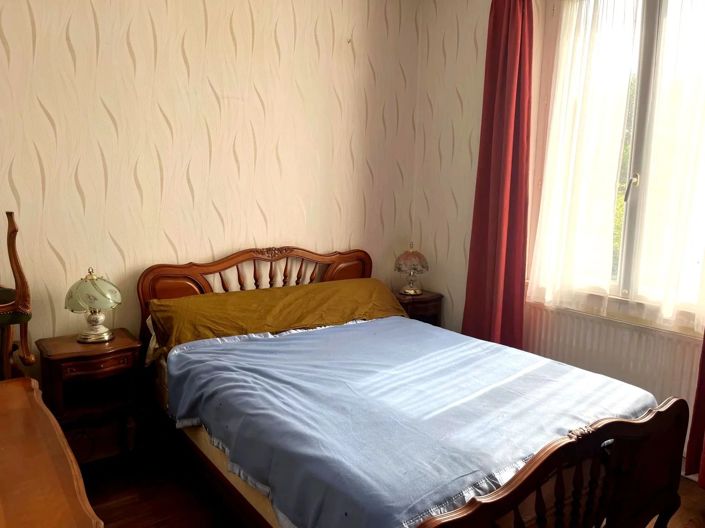 Image No.8-3 Bed House for sale