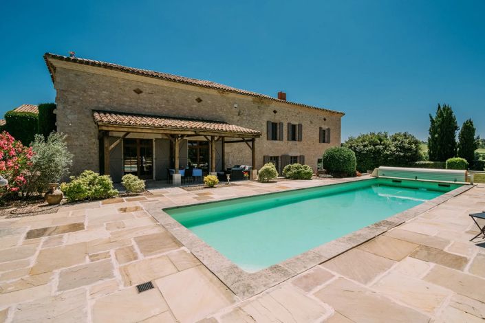 Image No.15-5 Bed House for sale