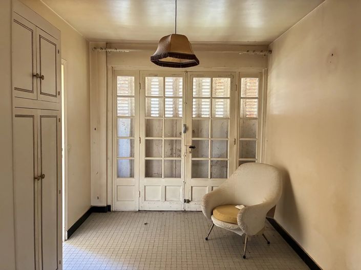 Image No.4-2 Bed House for sale