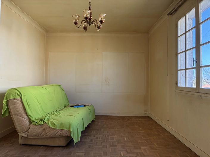 Image No.5-2 Bed House for sale