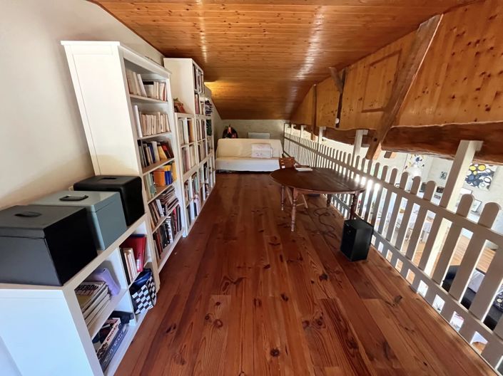 Image No.6-4 Bed House for sale