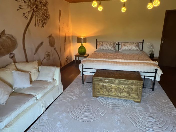 Image No.7-4 Bed Farmhouse for sale