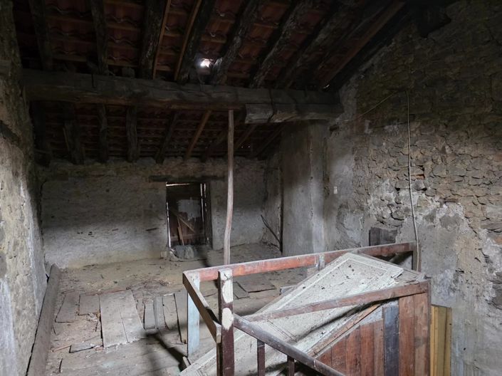 Image No.11-3 Bed House for sale