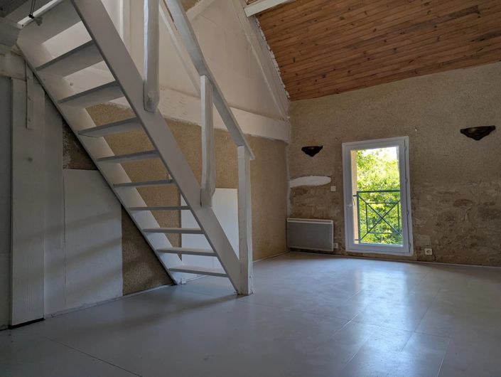 Image No.12-3 Bed Village House for sale