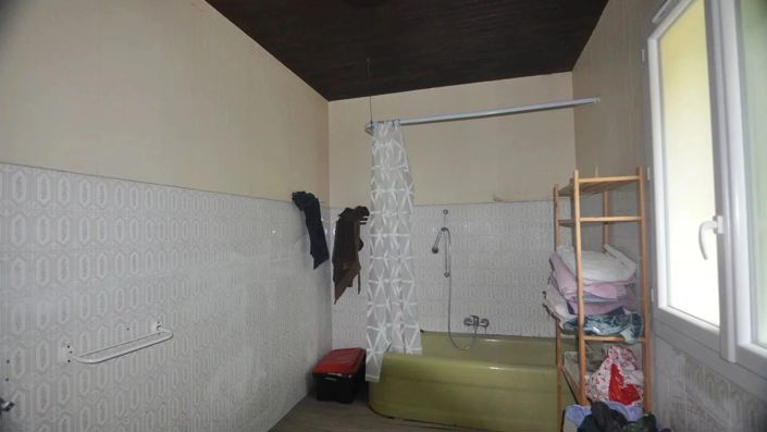 Image No.11-5 Bed House for sale