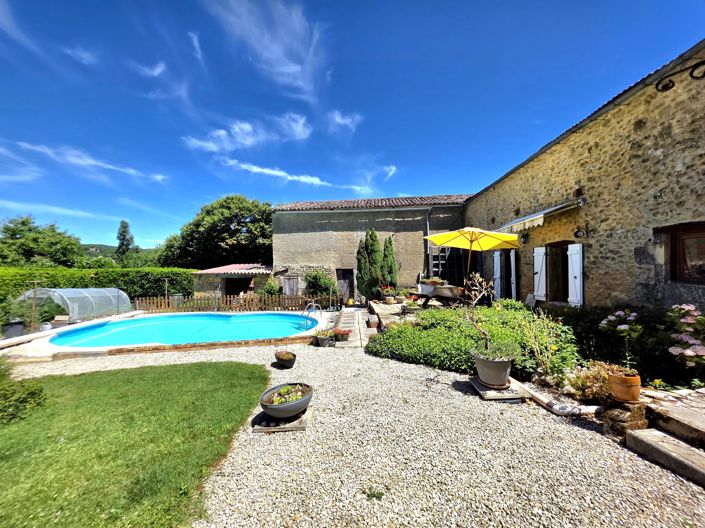 Image No.1-5 Bed House for sale