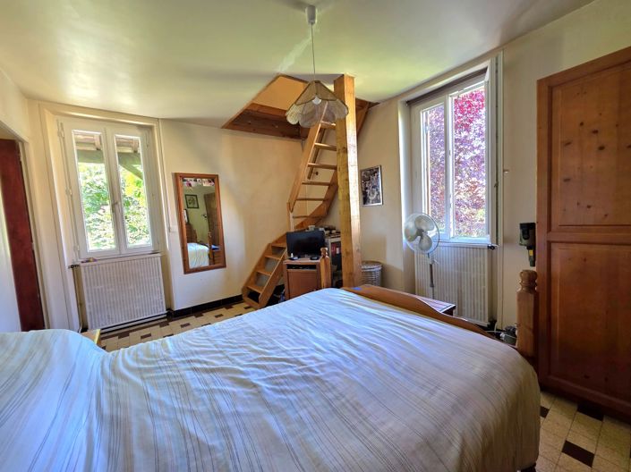 Image No.15-5 Bed House for sale