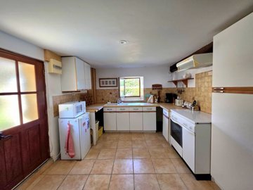 b6a59b84cac360b1c51279bfb9d38c3a97144358e6391