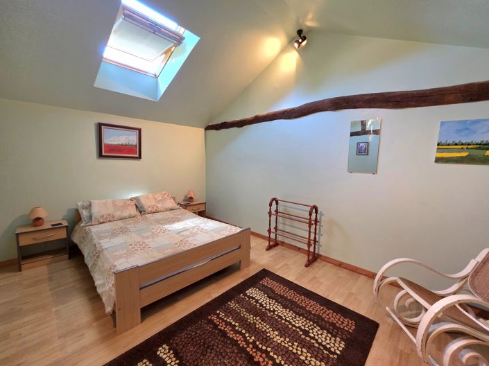 Image No.6-5 Bed House for sale