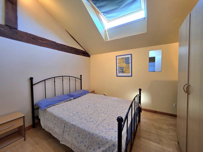 Image No.7-5 Bed House for sale