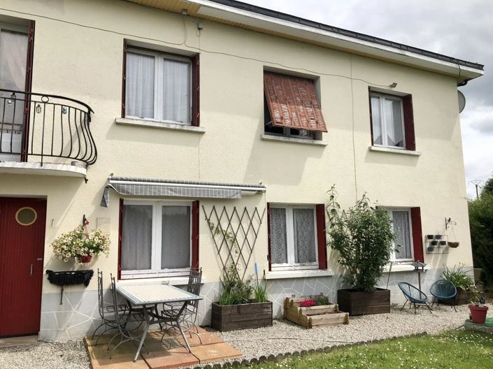 Image No.1-4 Bed House for sale