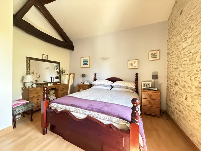 Image No.9-4 Bed House for sale